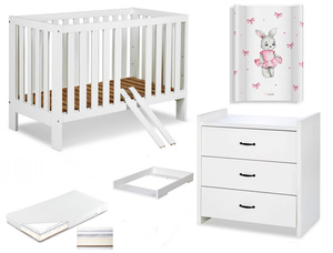 Zestaw mebli dziecięcych z Łóżeczkiem z Materacem z Przewijakiem Białe AMELIA II