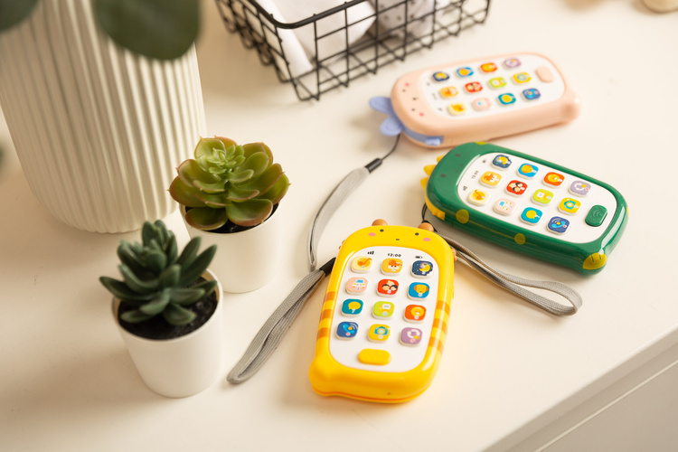 Smartphone Żółty pol_pl_Smartphone-866_16