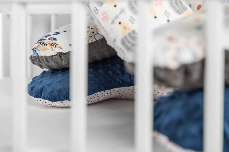 Rogal do karmienia MINKY Łapacze Snów Grafit pol_pl_Rogal-do-karmienia-MINKY-Lapacze-Snow-Grafit-2624_5