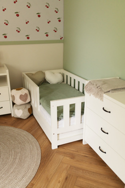 Łóżeczko Dziecięce Drewniane 80x160 z Barierką z Szufladami Biały AMELIA
