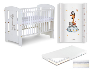 Łóżeczko drewniane 120x60 z Materacem z Przewijakiem Białe SAFARI ŻYRAFKA