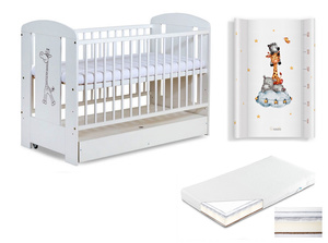 Łóżeczko drewniane 120x60 z Pojemnikiem z Materacem z Przewijakiem Białe SAFARI ŻYRAFKA 