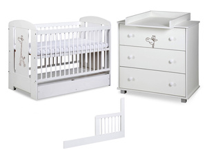 Zestaw mebli dziecięcych z Łóżeczkiem Białe SAFARI ŻYRAFKA